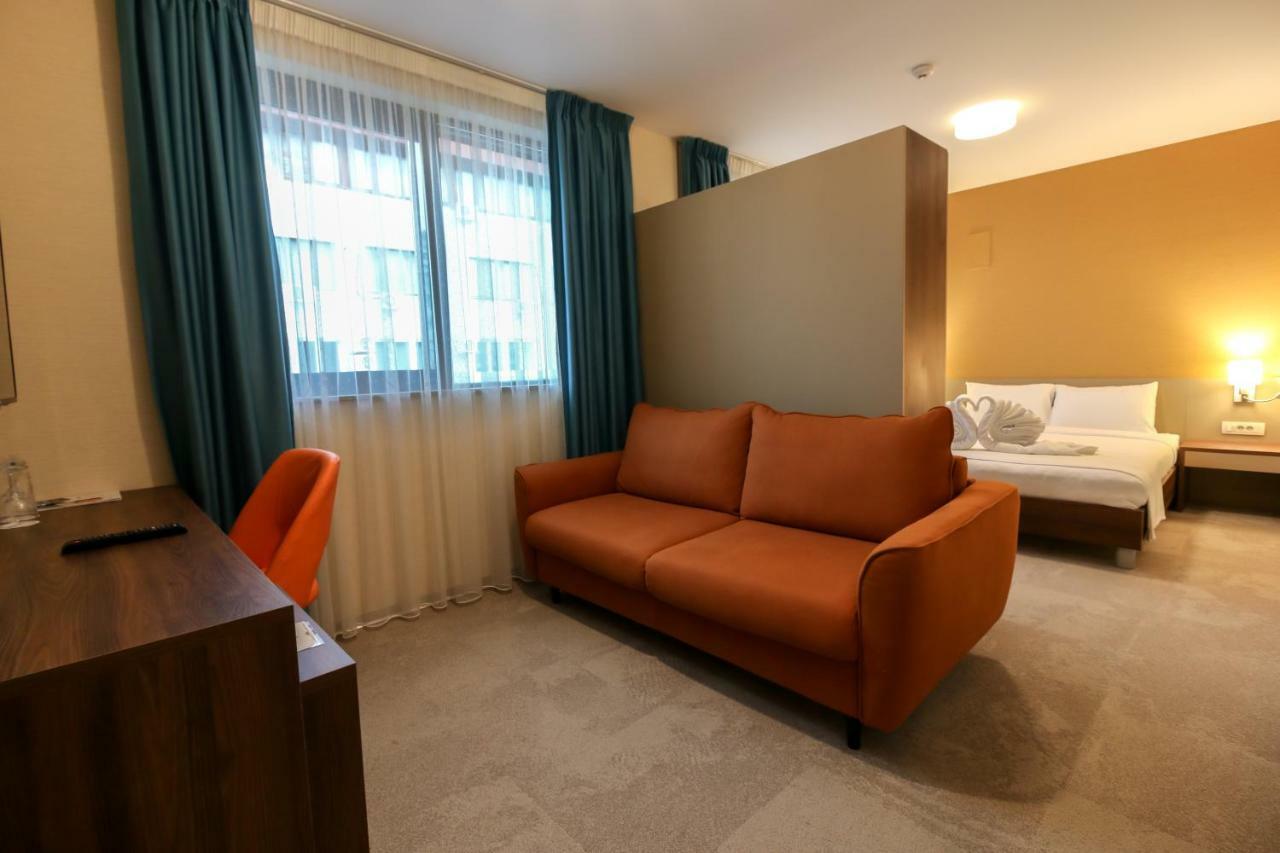 Sky Corner Hotel โอครีด ภายนอก รูปภาพ
