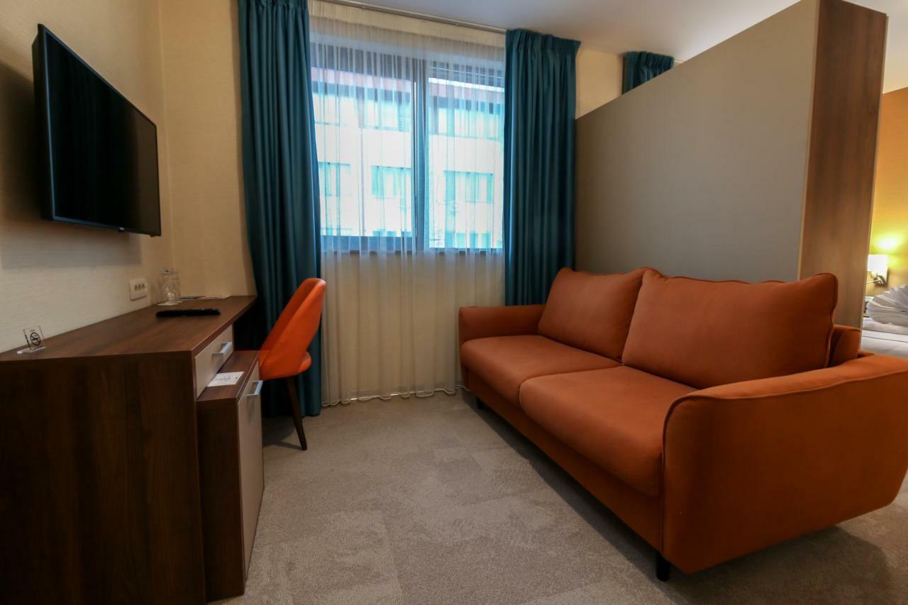 Sky Corner Hotel โอครีด ภายนอก รูปภาพ